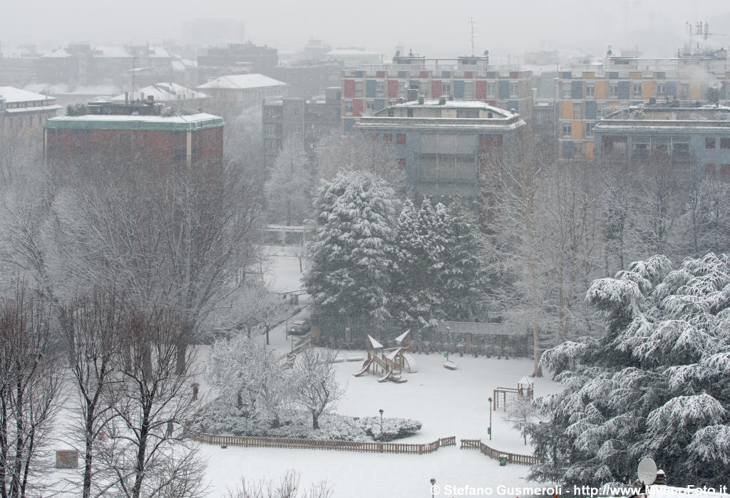  Parco Pagano sotto a una nevicata - click to next image