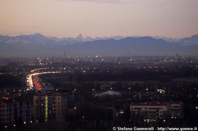  Tangenziale, Bollate, Rho, campo dei Fiori e Finsteraarhorn - click to next image