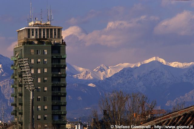  Piazzale Biancamano 2, Zuc di Cam e piz Mellasc - click to next image