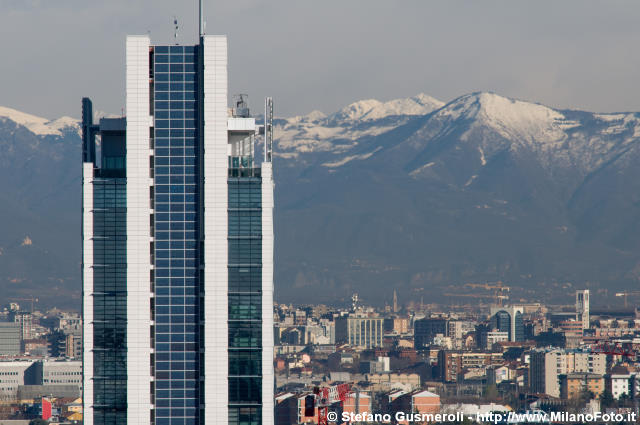  Torre FS Est e monte Tesoro - click to next image