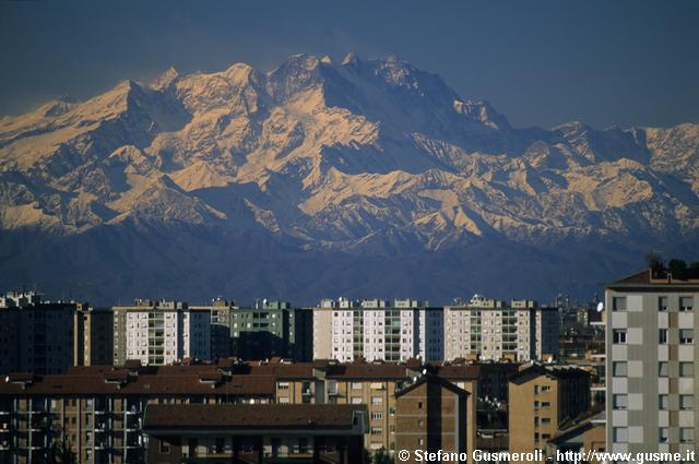  Palazzi via Betti e monte Rosa - click to next image