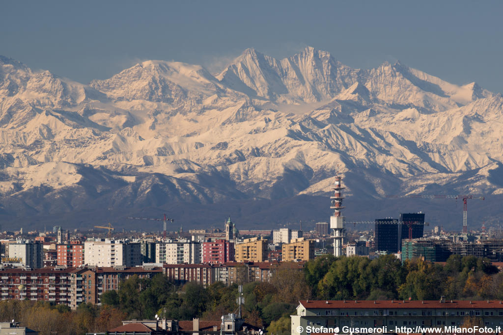  Torre Telecom Pero, Alphubel, Taschhorn e Dom - click to next image