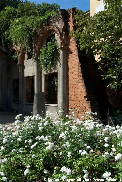  Giardini Calderini - click to next image