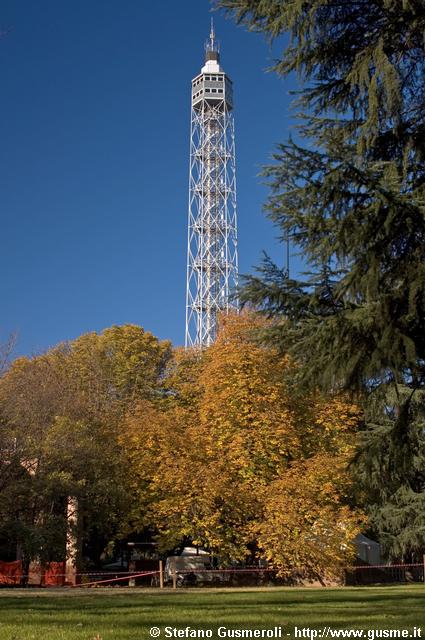  Torre del Parco - click to next image