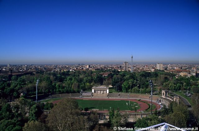  Arena e Parco Sempione - click to next image