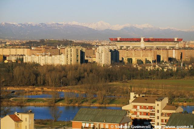  Parco delle Cave e stadio Meazza - click to next image