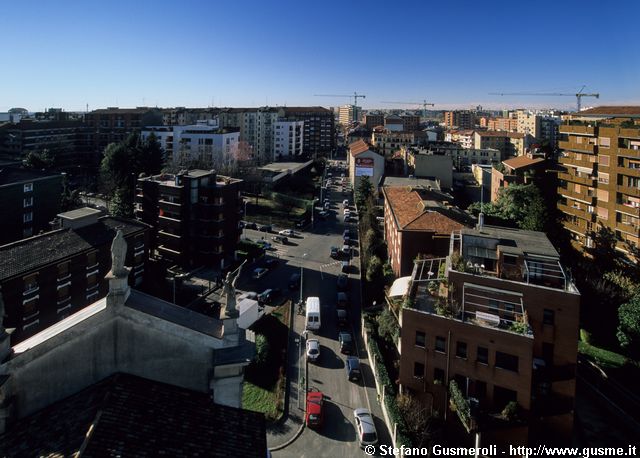  Piazza e via dell'Assunta - click to next image