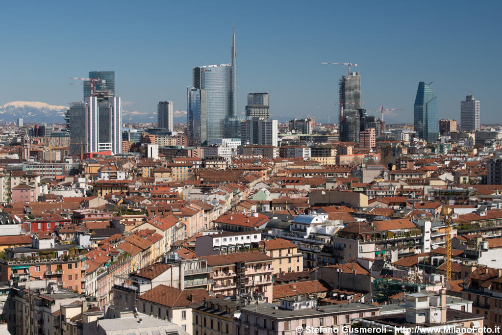  Panorama verso Porta Nuova - click to next image