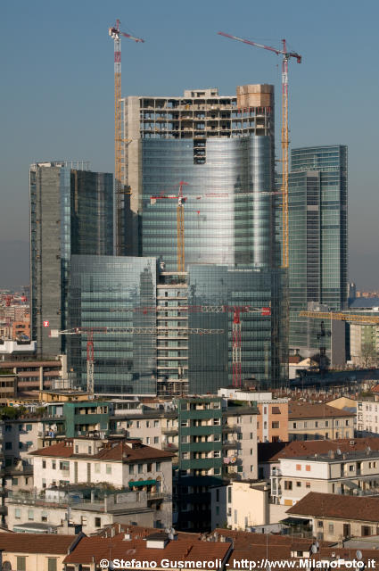  Torre Pelli - click to next image