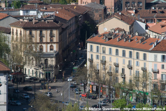  Piazzale Baiamonti - click to next image