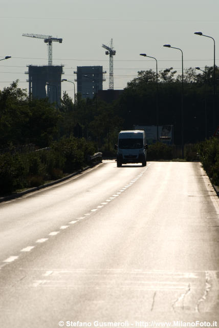  Tramonto in via Belgioioso - click to next image