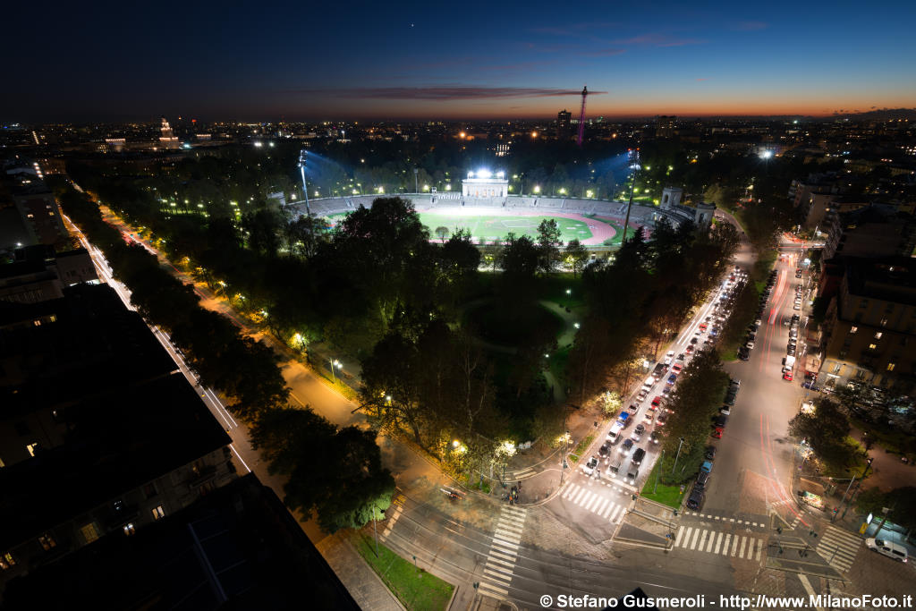  Piazzale Biancamano - click to next image