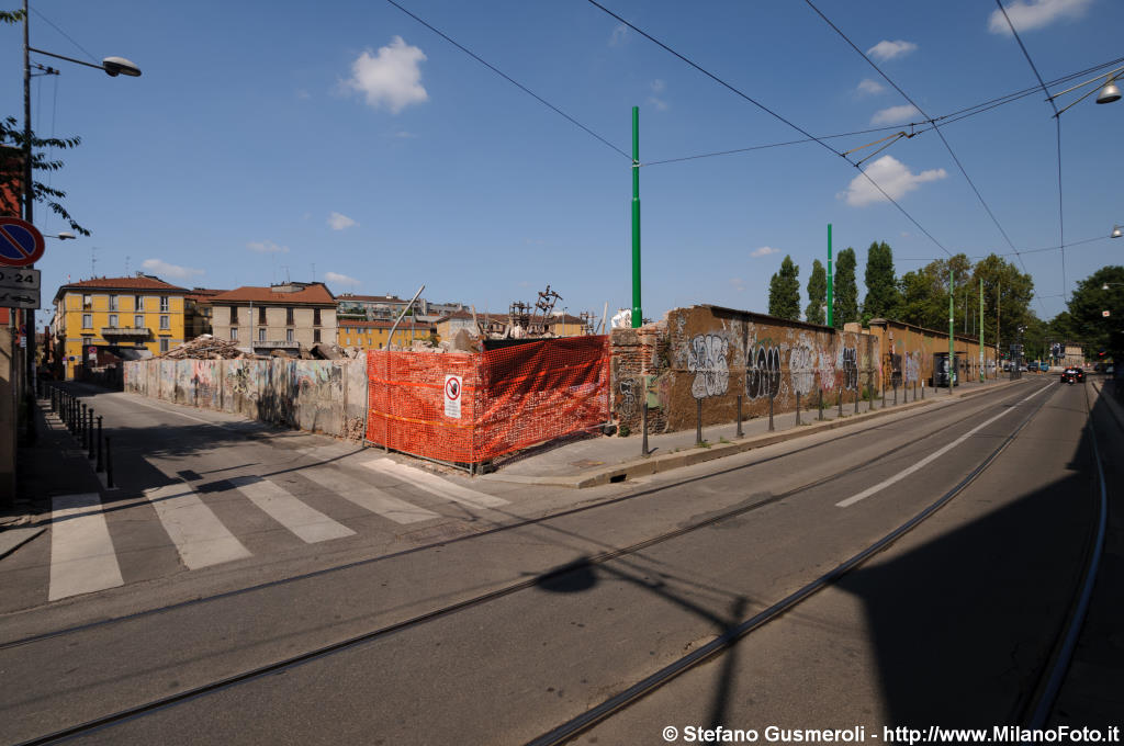  Vista da via Bramante - click to next image