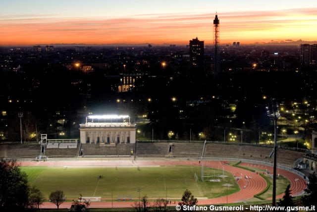  Arena al tramonto - click to next image