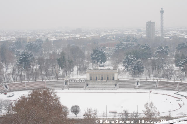  Arena innevata - click to next image