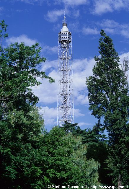  Torre del Parco - click to next image