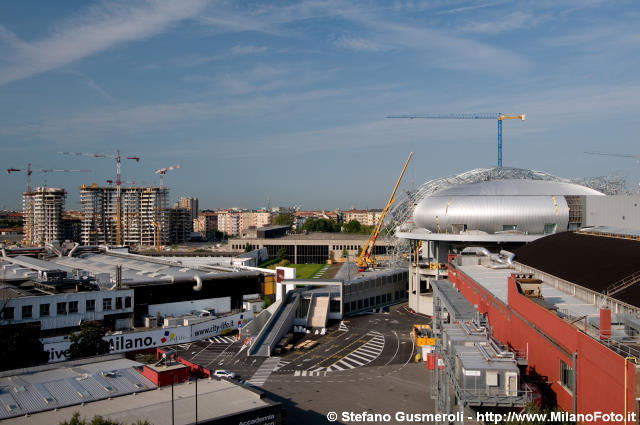  Panorama sul MiCo - click to next image