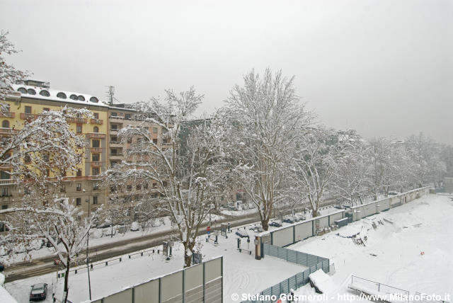  Viale Cassiodoro innevato - click to next image