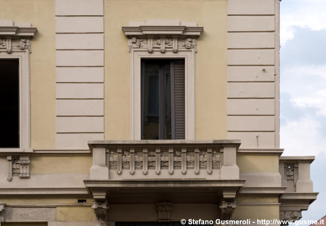  Balcone - click to next image