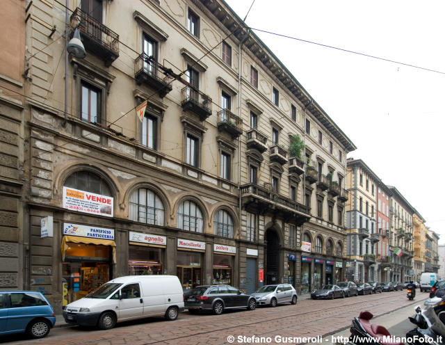  Palazzo Rovida - click to next image