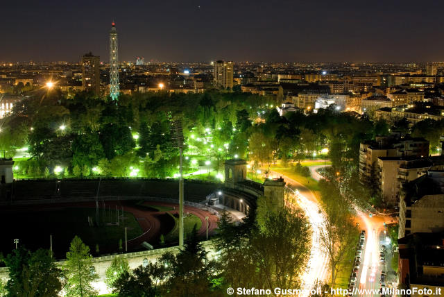  Viale Elvezia e parco Sempione - click to next image