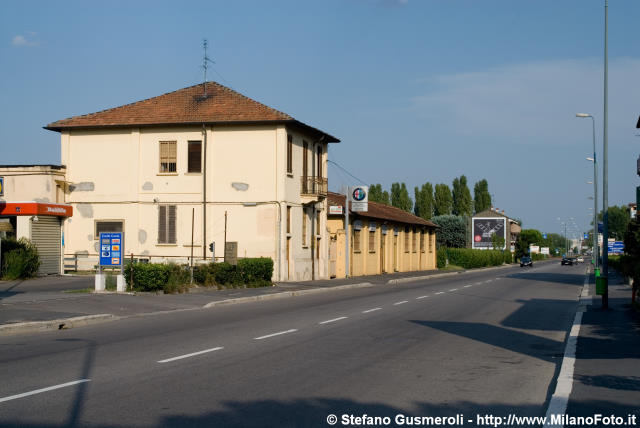  Via Gallarate 388 - click to next image