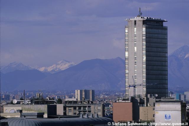  Torre Galfa e pizzo Stella - click to next image