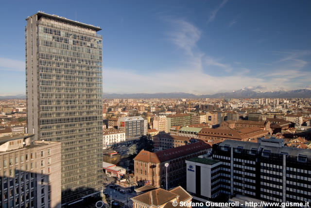  Torre Sarom - click to next image