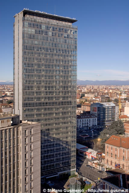  Torre Sarom - click to next image