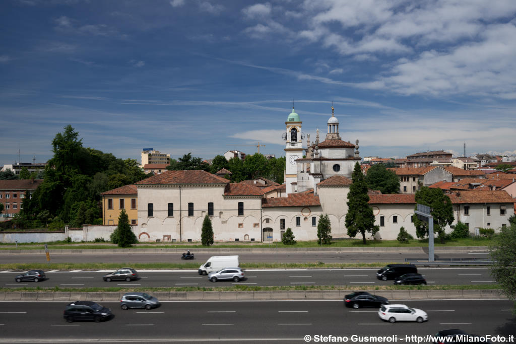  Cavalcavia del Ghisallo e Certosa di Garegnano - click to next image