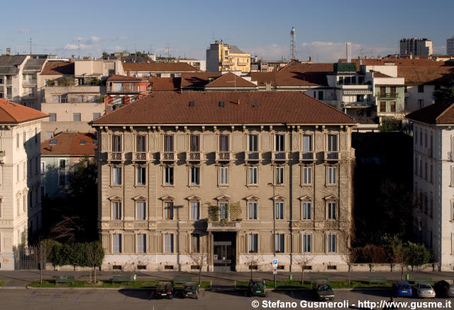  Piazzale Giulio Cesare 18 - click to next image