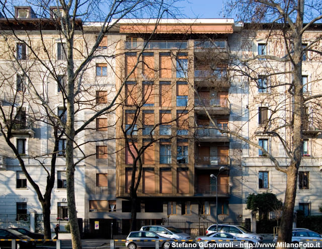  Viale Belisario 8 - click to next image