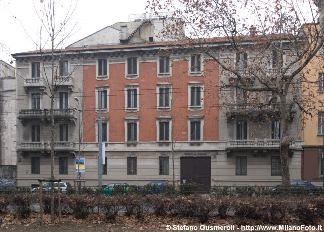  Viale Isonzo 23 - click to next image