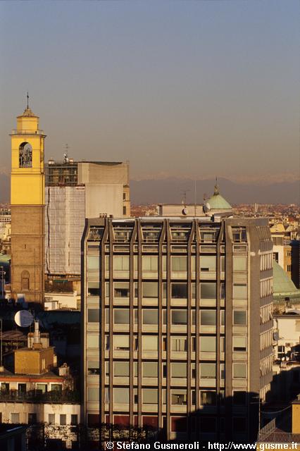  Torre Tirrena e campanile S.Carlo al Corso - click to next image