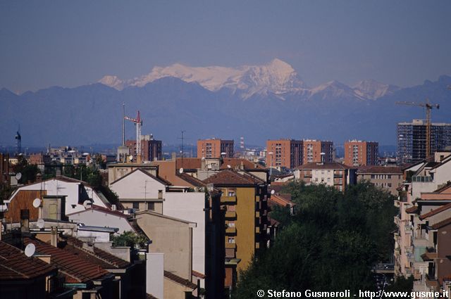  Via Mac Mahon e monte Leone - click to next image