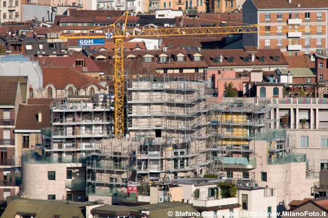  Cantiere di viale Majno 45 - click to next image