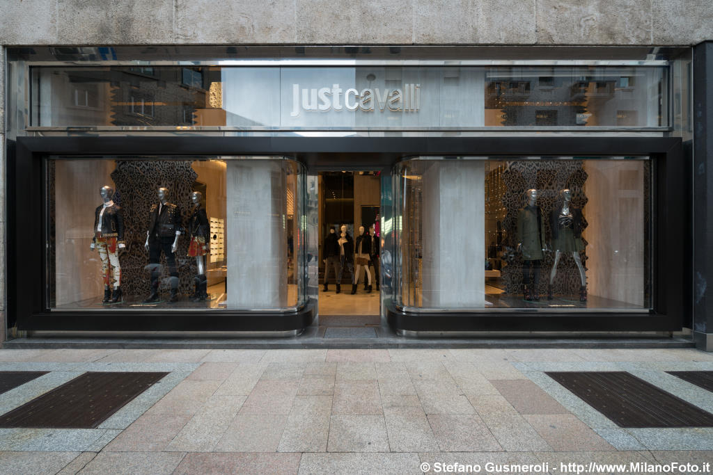  Just Cavalli - Matteotti 18 - click to next image