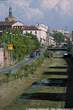 20040924_098_17 Alzaia e Naviglio Grande in secca