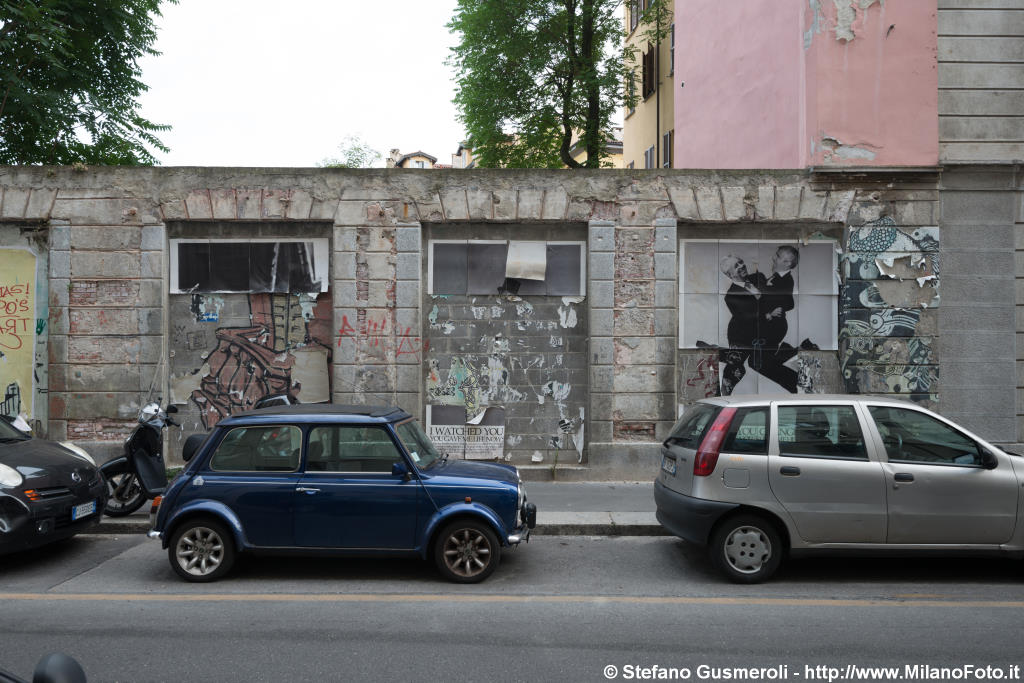  Fronte sulla via Palermo - click to next image