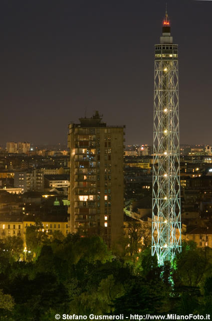  Torre littoria e Revere 2 - click to next image