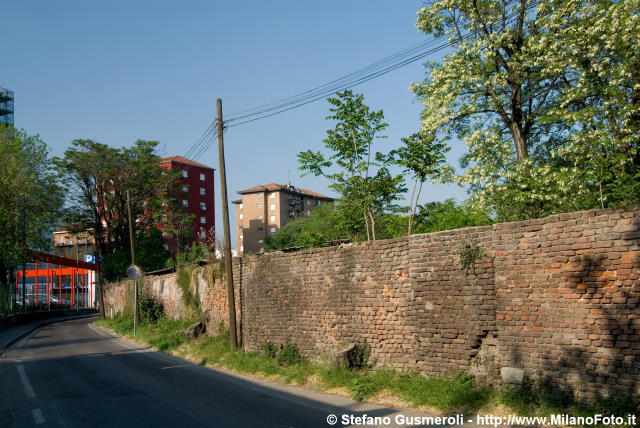  Via San Cristoforo - click to next image