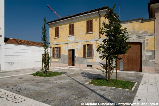  Piazza S.Giustina 5 - click to next image