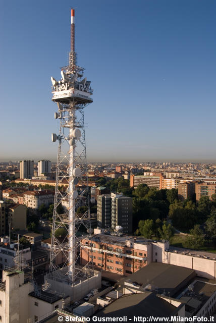  Torre RAI - click to next image