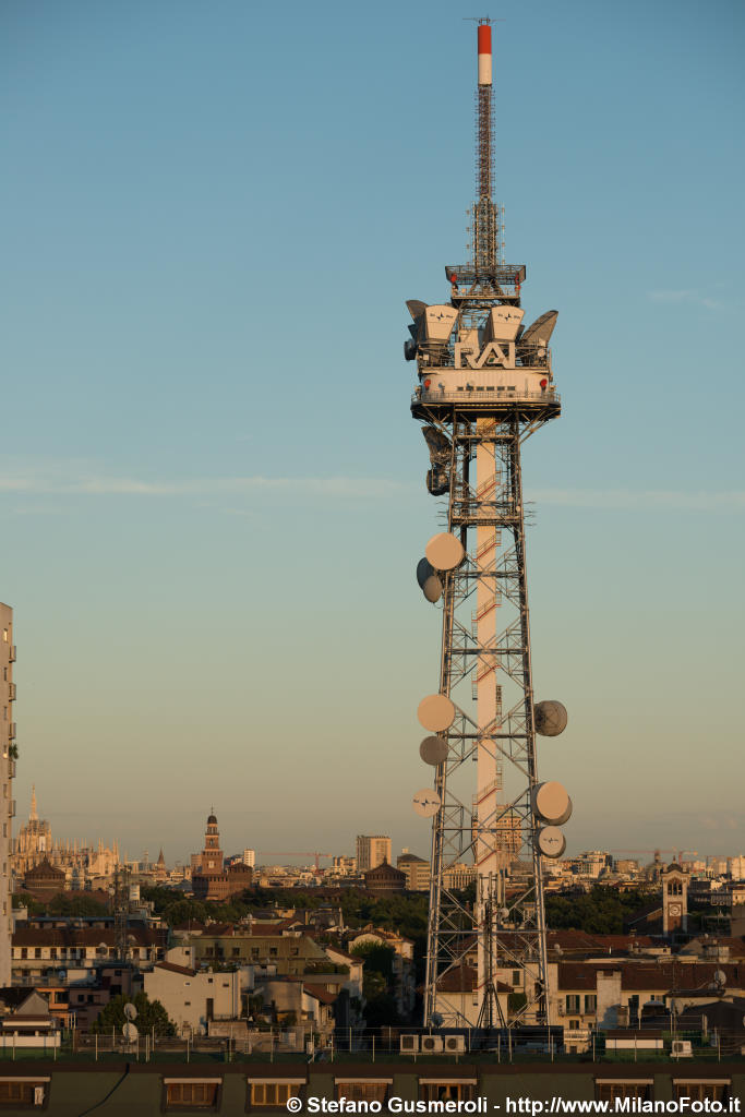  Torre RAI - click to next image