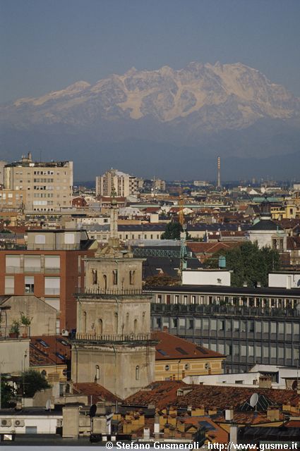  Torre Soncino Stampa e monte Rosa - click to next image