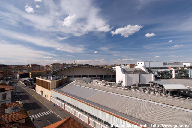  Panorama sul padiglione 8 e via Spinola - click to next image