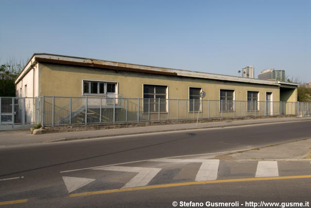  Sottostazione AEM viale Sturzo 10 - click to next image