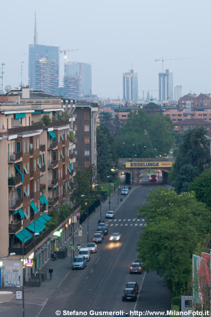  Viale Suzzani - click to next image