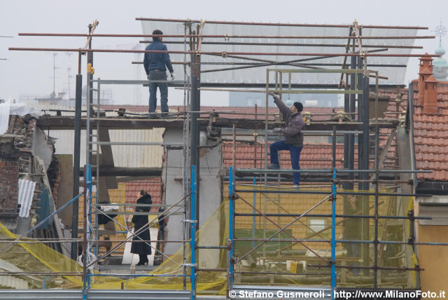  Preparazione della copertura temporanea - click to next image