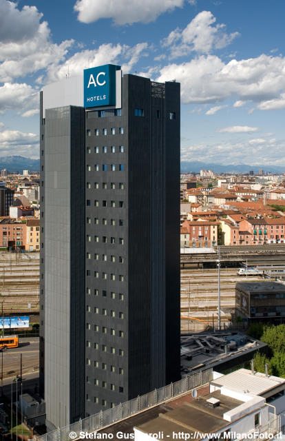  AC Hotel - click to next image